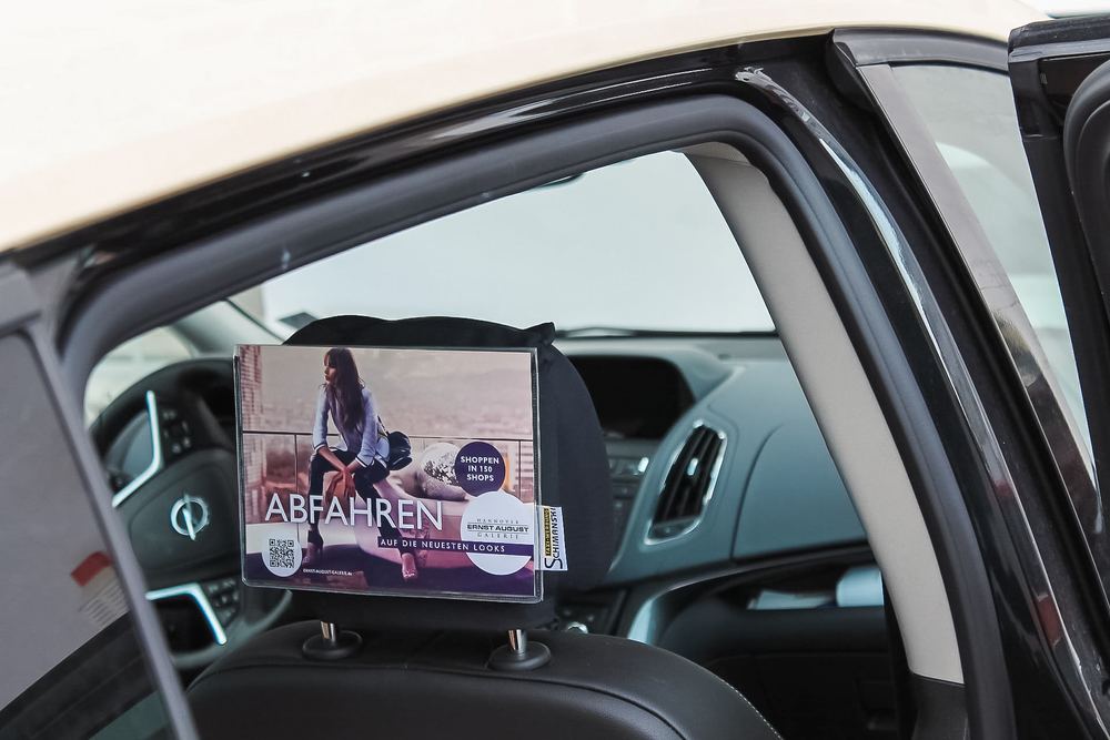Innenraumwerbung im Taxi – Kopfstützen-Plakate